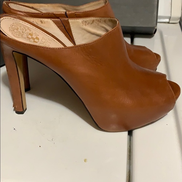Vince Camuto mules - Picture 5 of 6